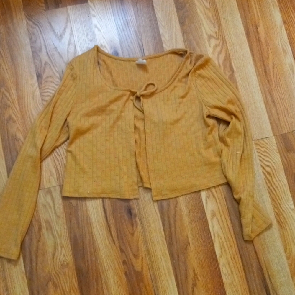 Crop sweater